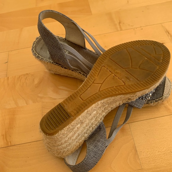 Vidorreta Gray Small Studded Sandals, 7 - Picture 3 of 4